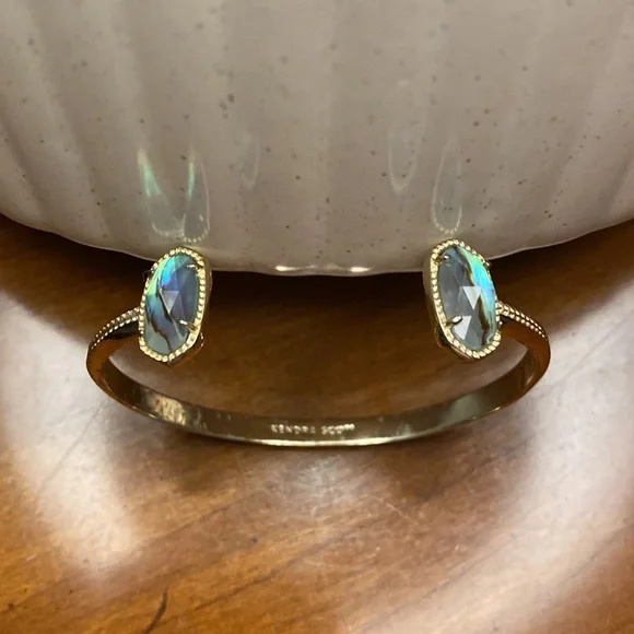 Kendra Scott Bracelet! Beautiful - Picture 1 of 6